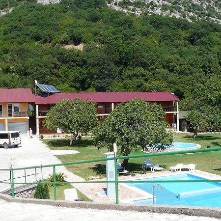 Guest House Jadran Pol Petrovac Eksteriør bilde