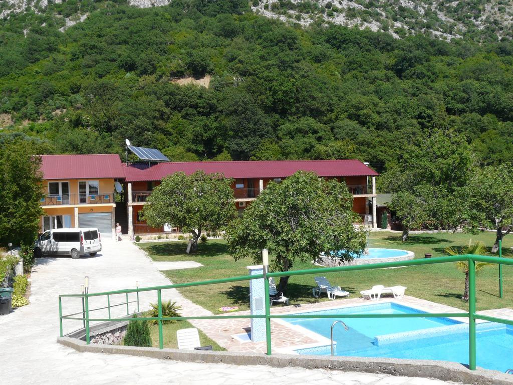 Guest House Jadran Pol Petrovac Eksteriør bilde