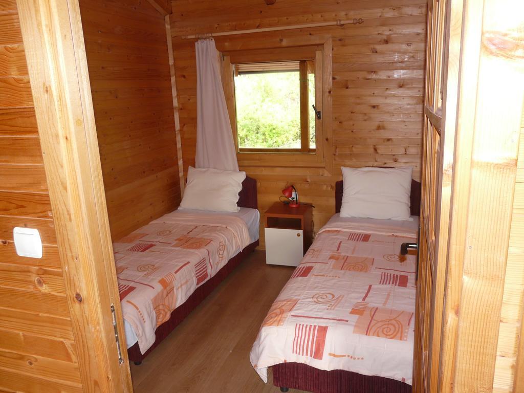 Guest House Jadran Pol Petrovac Eksteriør bilde