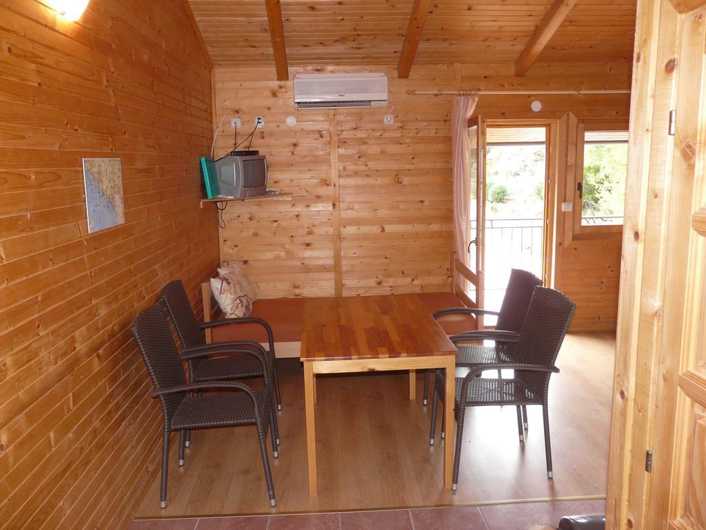 Guest House Jadran Pol Petrovac Eksteriør bilde