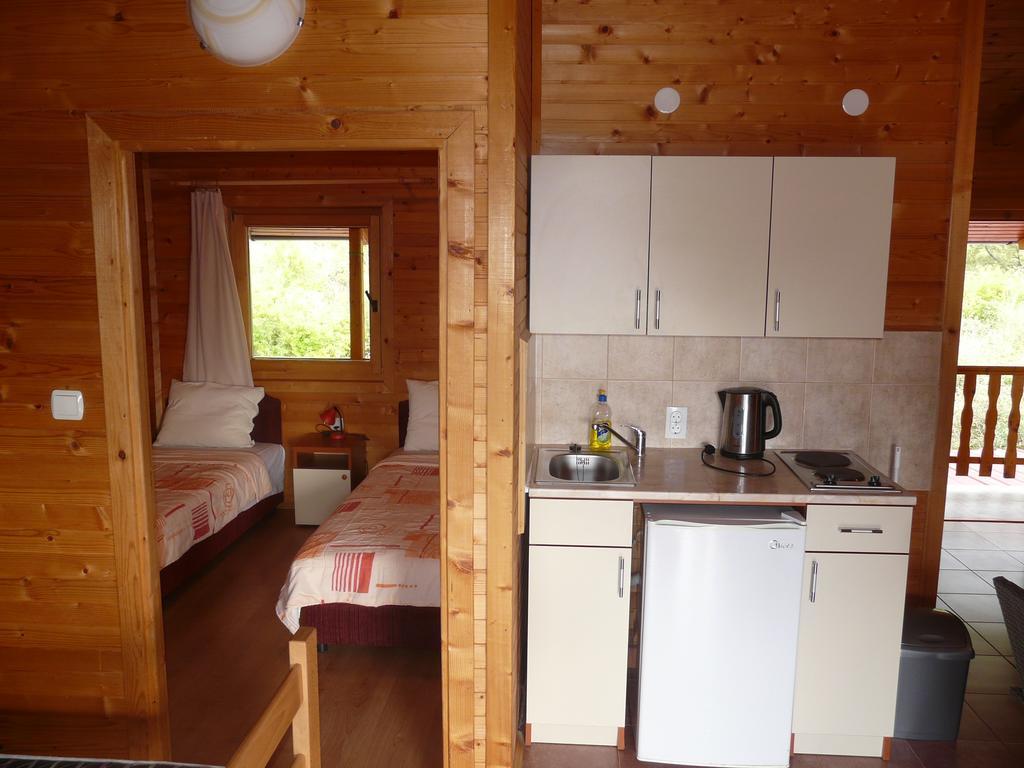 Guest House Jadran Pol Petrovac Eksteriør bilde